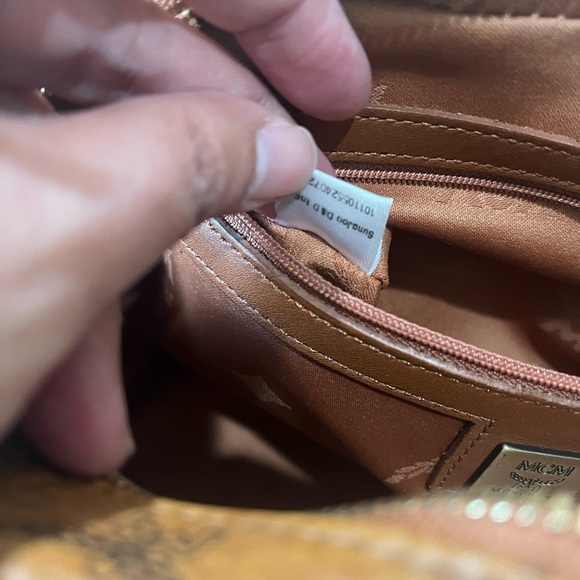 MCM COGNAC VISETOS HANDBAG - Picture 16 of 16